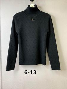 Chanel Women's Sweater 126